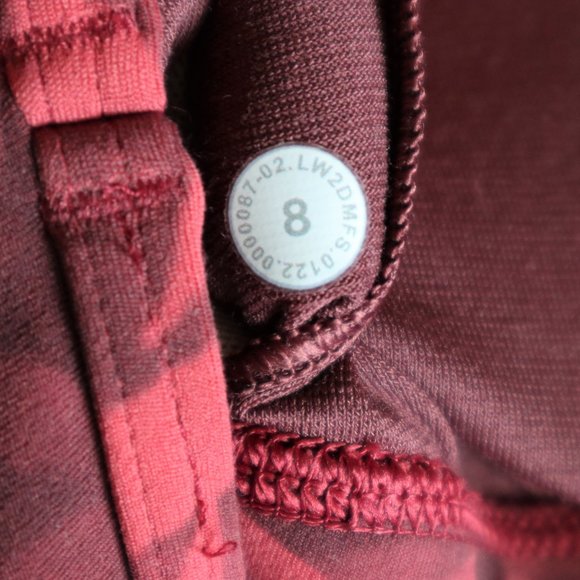 Red Leaf Pattern Lululemon Flow Y Sports Bra - Picture 4 of 4